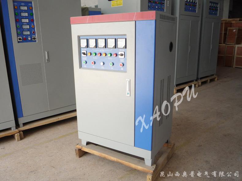 SBW-50KVA三相全自動補(bǔ)償式380V電力工業(yè)穩(wěn)壓器柜